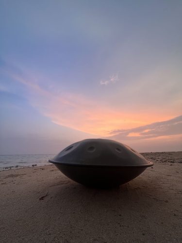 Handpan Emerald Shell - 10 Notas - D (Re) Menor photo review